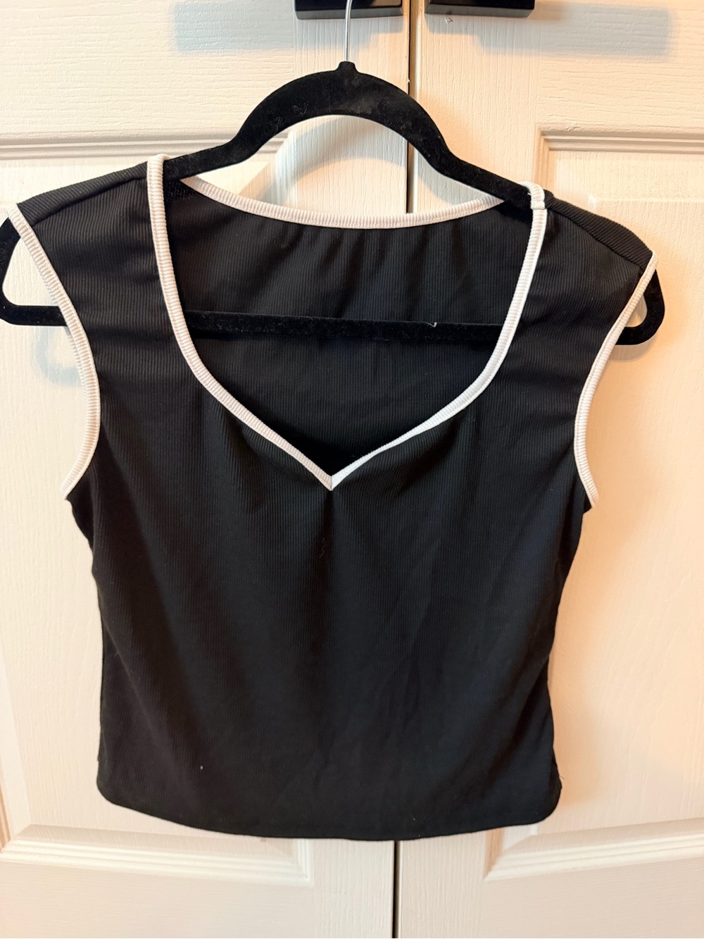 SHEIN Black V-Neck Sleeveless Tank with White Trim